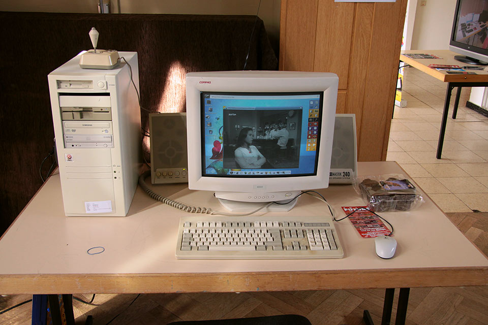 PC mit AROS